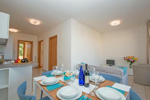 Benacus E4 Apartment By Wonderful Italy