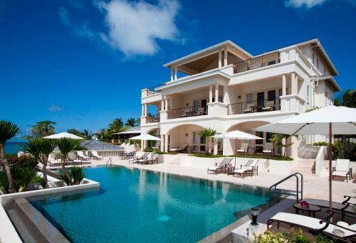 Hotel The Cove Suites
