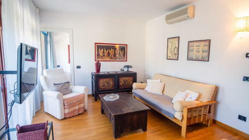 The Zodiac Apartment - Italian Homing