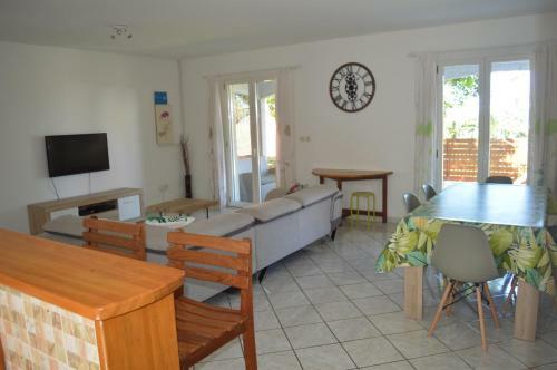 Villa Location Saisonni�re Les Hirondelles - Manapany
