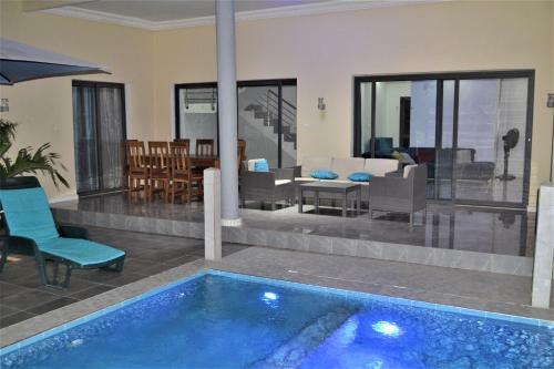 Villa Moderne Spacieuse Avec Piscine Priv�e, 3ch Et 3sdb