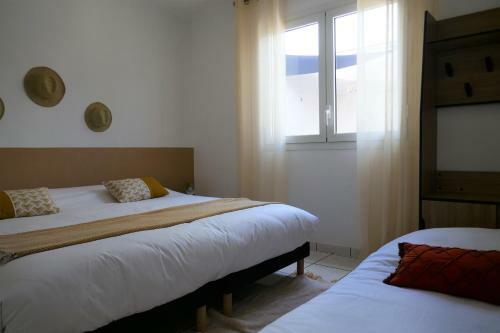 Bed & Breakfast Les Baroudeurs Hostel