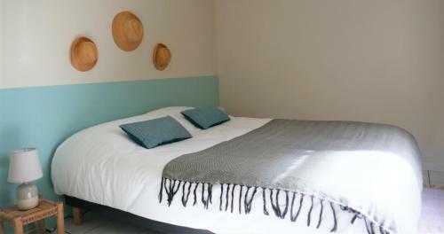 Bed & Breakfast Les Baroudeurs Hostel