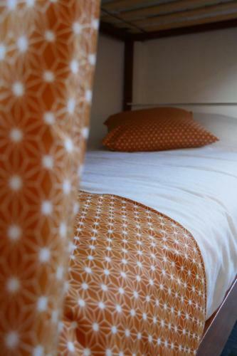 Bed & Breakfast Les Baroudeurs Hostel