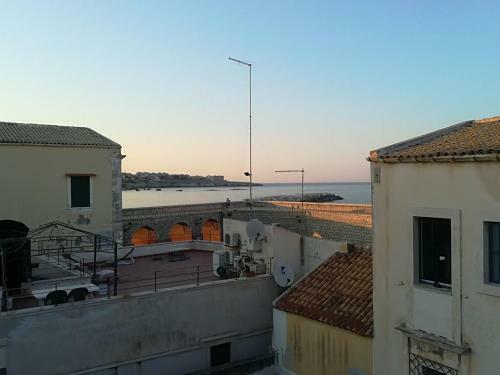 Aura Ortigia Apartments