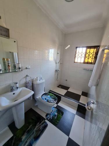 Bed & Breakfast Nesta Barron Lodge-home Away From Home