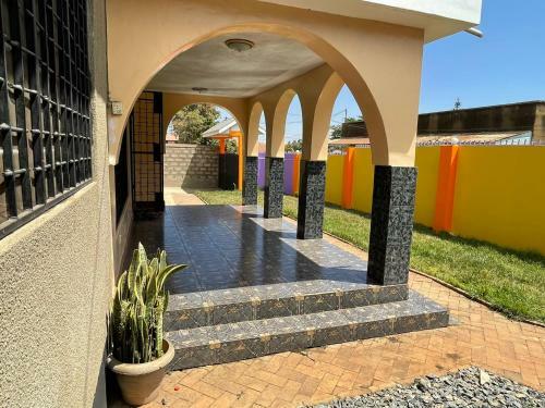 Hostal On My Way Hostel Arusha