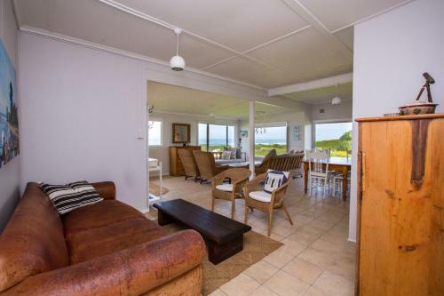 Kani Traki Beach Cottage