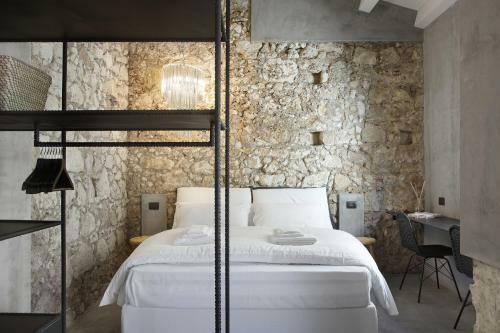 Hostal Isonzo Suites
