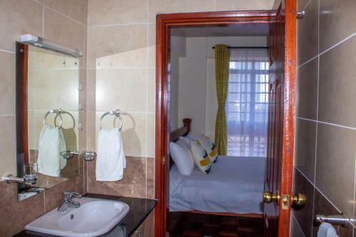 Kasty T Apartments- W Place