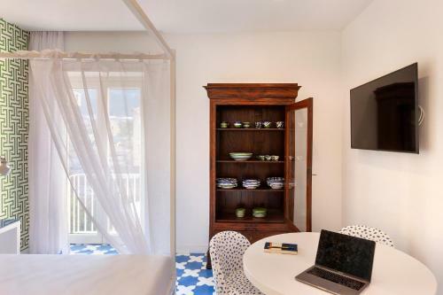 Apartamento Luxury Four Bedroom Home