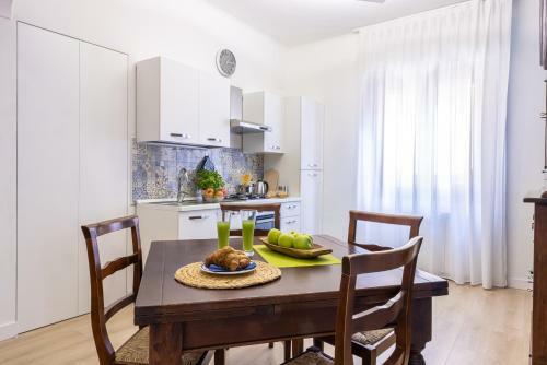 Sabrina Holiday Home - Sorrento Apartment