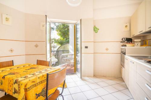 Sorrento Pool Apartment