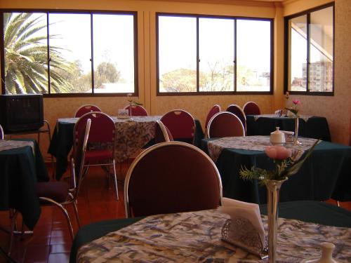 Hostal Versalles