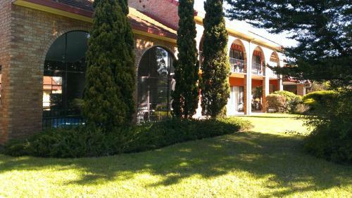 Idlewilde Town & Country Motor Inn