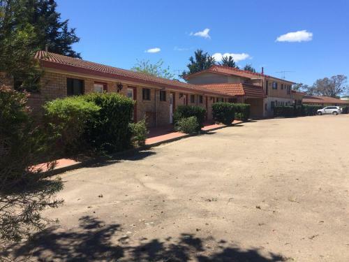 Idlewilde Town & Country Motor Inn