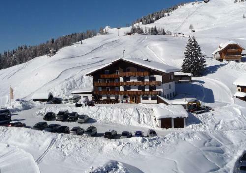 Hostal Almgasthof Fichtenheim - Emberger Alm
