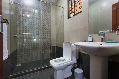 Urban Brooks Luxury Apartment By Edmor Suites