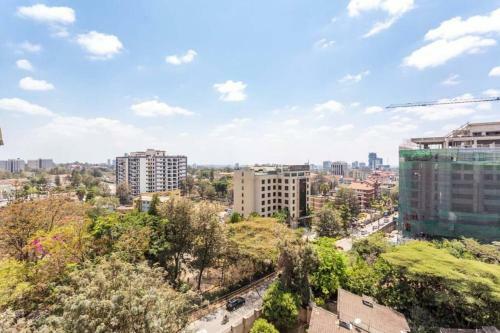 Cozy And Low Budget Studio In A Kilimani Apartment