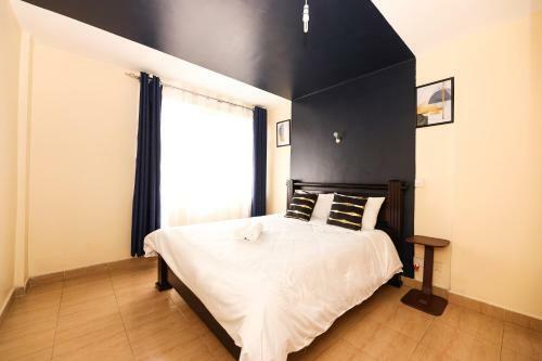 Exquisite Fully Furnished 1 Bedroom Apartment