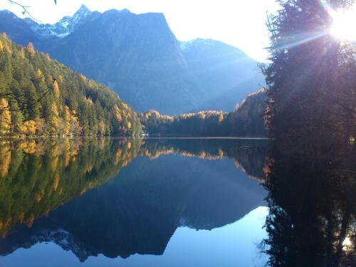 Hostal Gasthof Piburger See