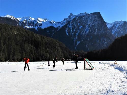 Hostal Gasthof Piburger See