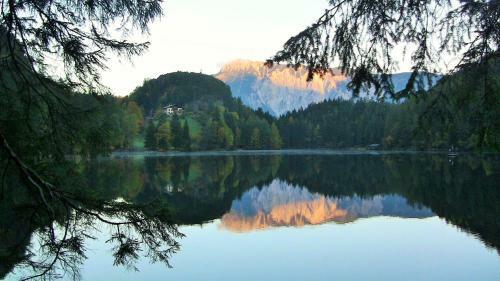 Hostal Gasthof Piburger See