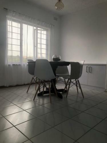 Apartamento Seaview Getaway - Amanzimtoti