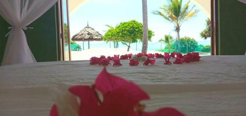 Hotel Kijani Beach Villas