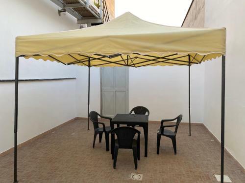 Corte Cavallotti 7