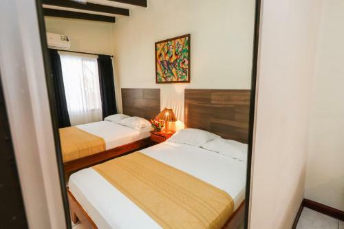 Hotel Flor Blanca