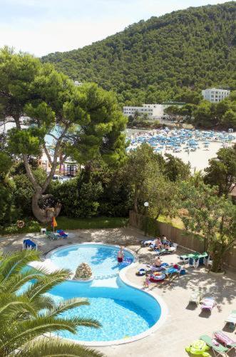 Apartamentos Cala Llonga Playa