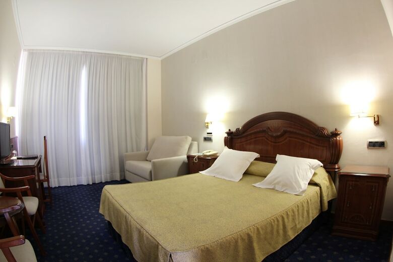 Hotel Vila-real Palace