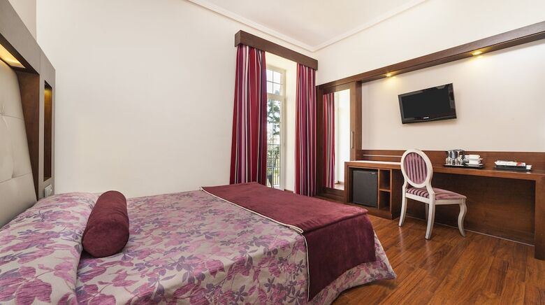 Hotel Globales Reina Cristina