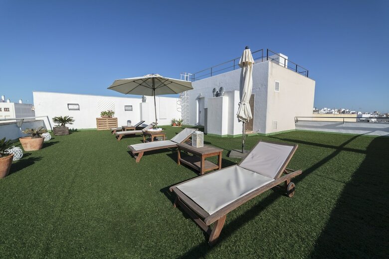 Hotel H2 Salymar