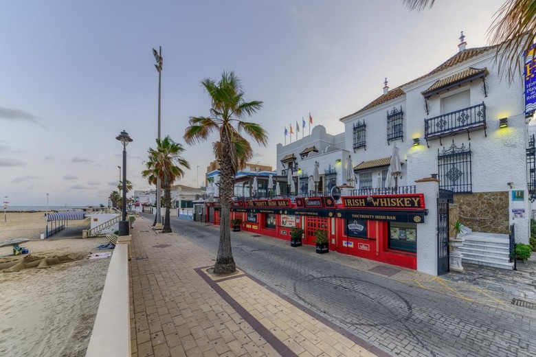 Hotel Playa De Regla