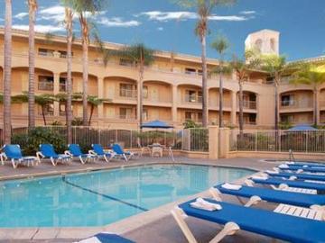 Hotel Comfort Suites I-15 Miramar