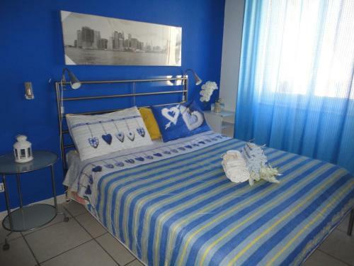 Hostal Travel And Living