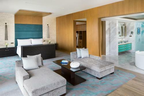 Sanya Shanhaitian Hotel