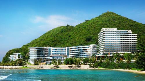 Sanya Shanhaitian Hotel