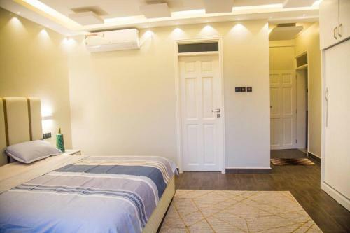 Apartamento Luxe-3bedroom Condo With Lake And Golfcourse Views