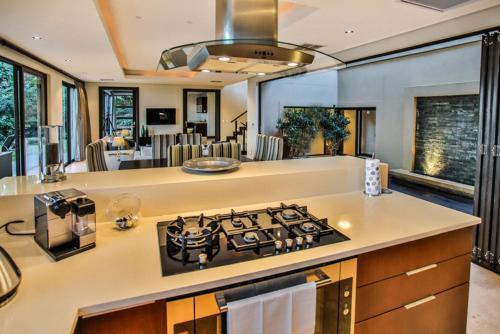 Villa Zimbali 4 Bedroom With Pool Zhb1