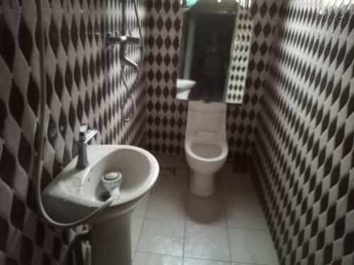 Hostal Mali Lodge And Safaris U Ltd