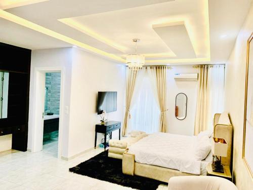 Shortlethomes Tiara's Short Let Apartment In Lekki Phase 1