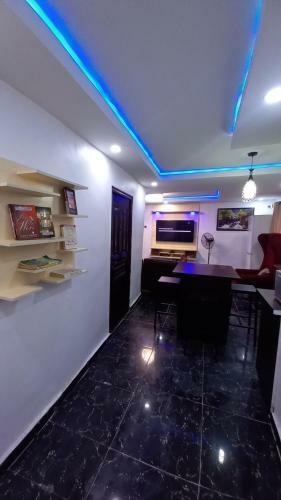 Dinero Emerald Apartment