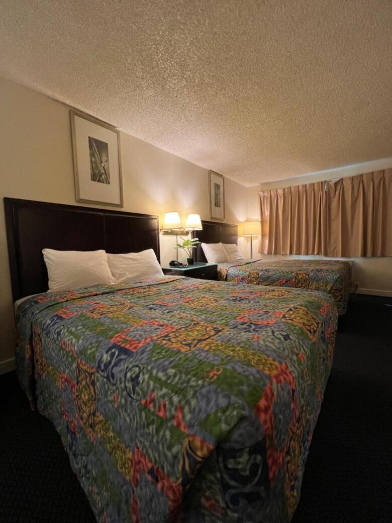 Columbus Motor Inn