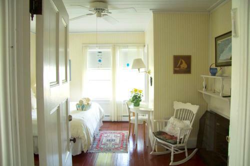 Bed & Breakfast The Shore Path Cottage