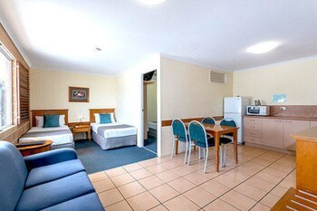 Windmill Motel And Reception Centre