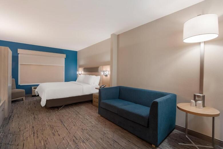 Hotel Comfort Suites Lexington