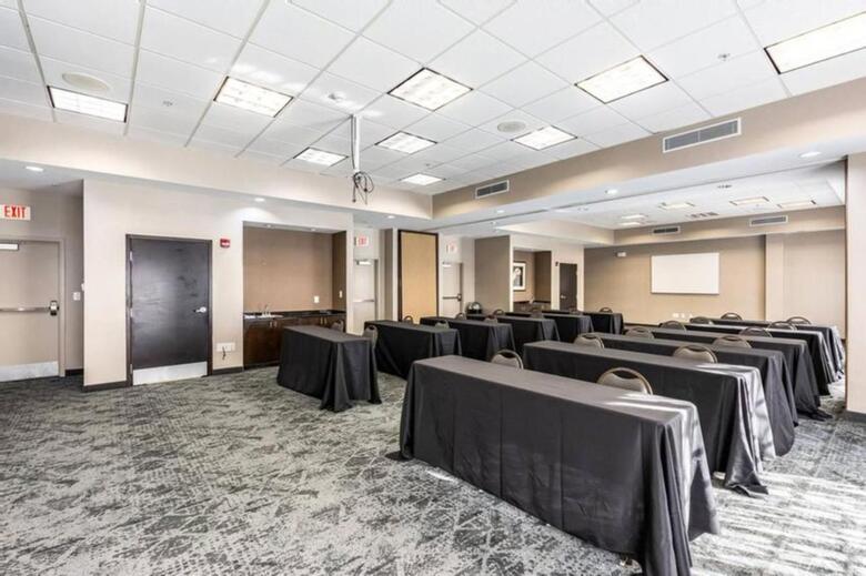 Hotel Comfort Suites Lexington